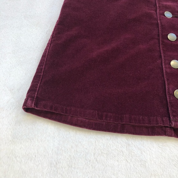 Express, Corduroy Mini Skirt, Button Down Front, Size 0 - Picture 9 of 16